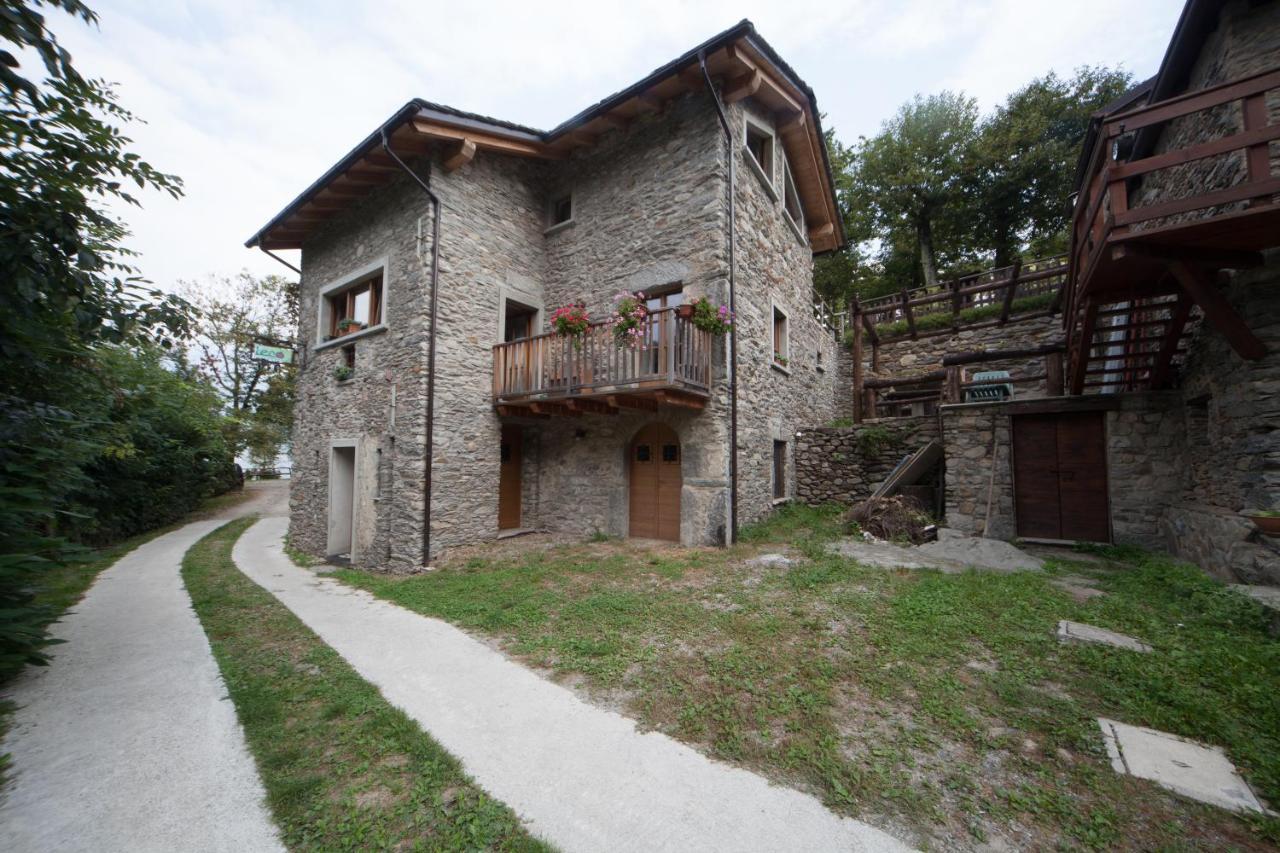 Agriturismo L'Eco Morbegno Luaran gambar